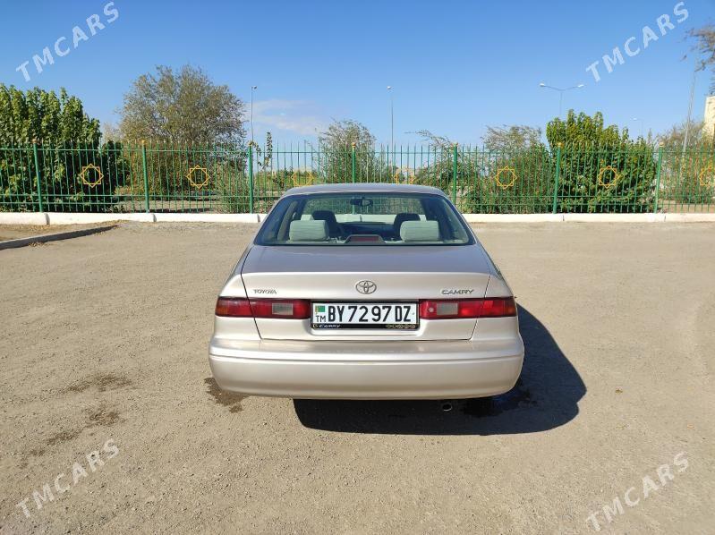 Toyota Camry 1999 - 155 000 TMT - Кёнеургенч - img 2