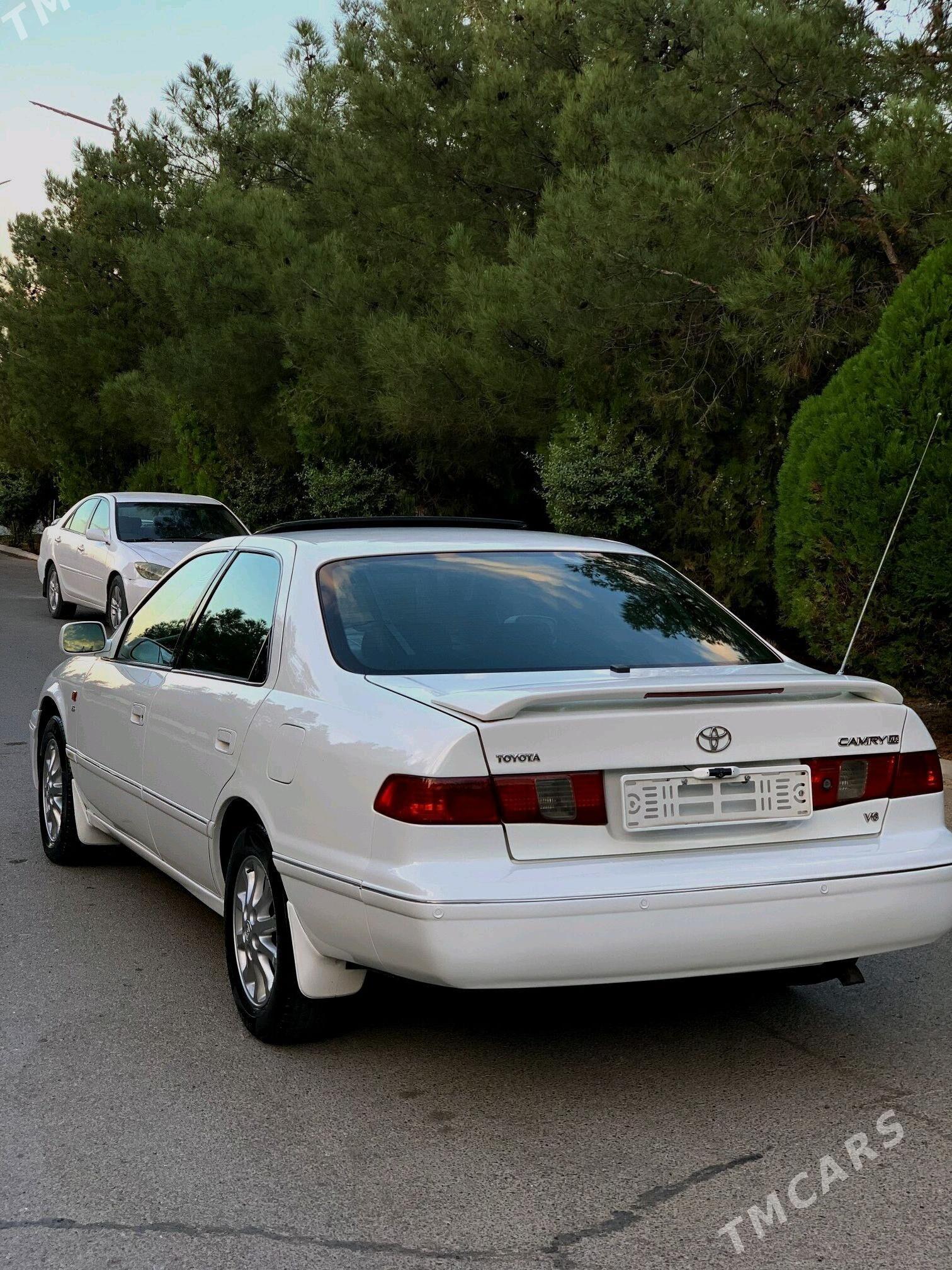 Toyota Camry 2000 - 176 000 TMT - Бахарден - img 5