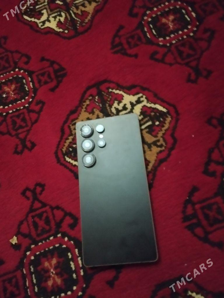 s 25 ultra - Гурбансолтан Едже - img 3