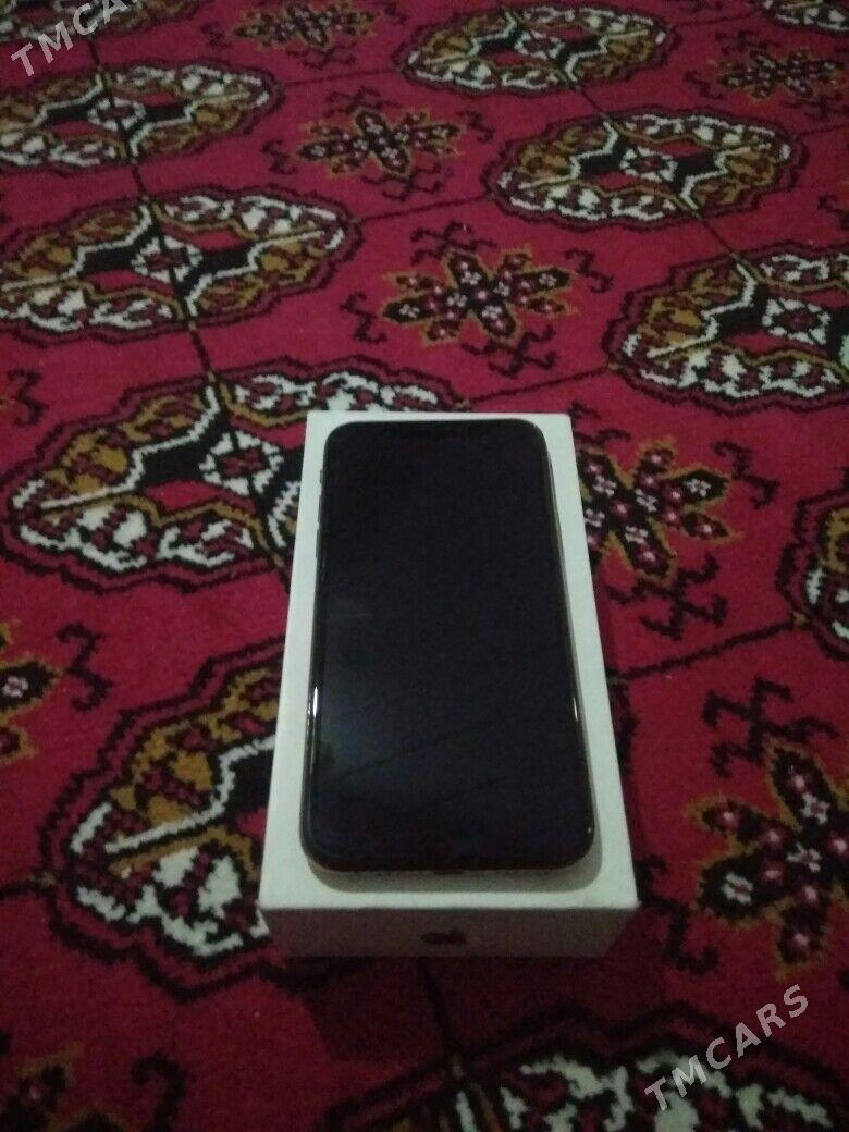 Iphone XS - Mary - img 2