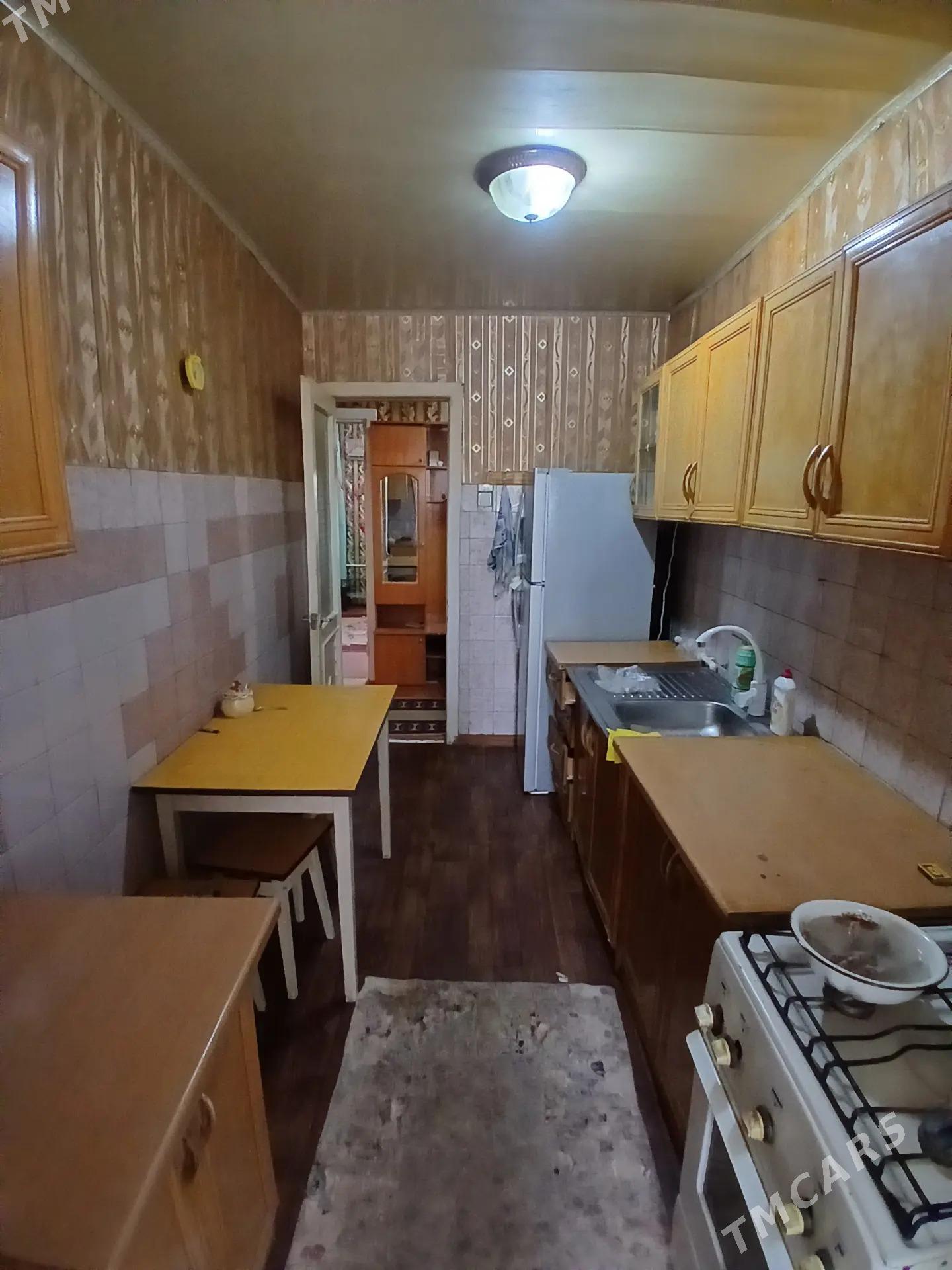 6 mkr 4 kom 3/3 et - 6 mkr - img 4