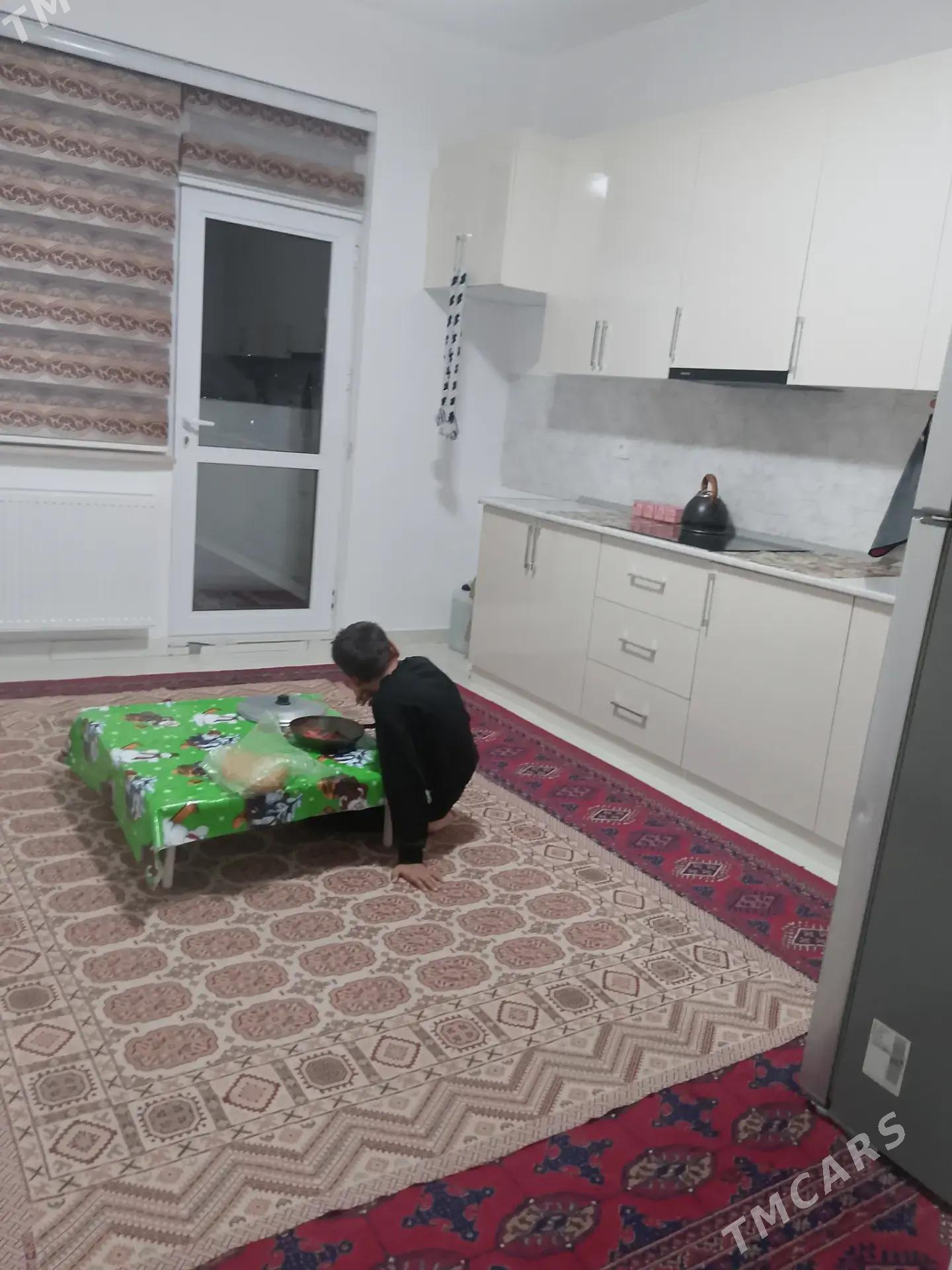 arenda jay - Мир 8 - img 1