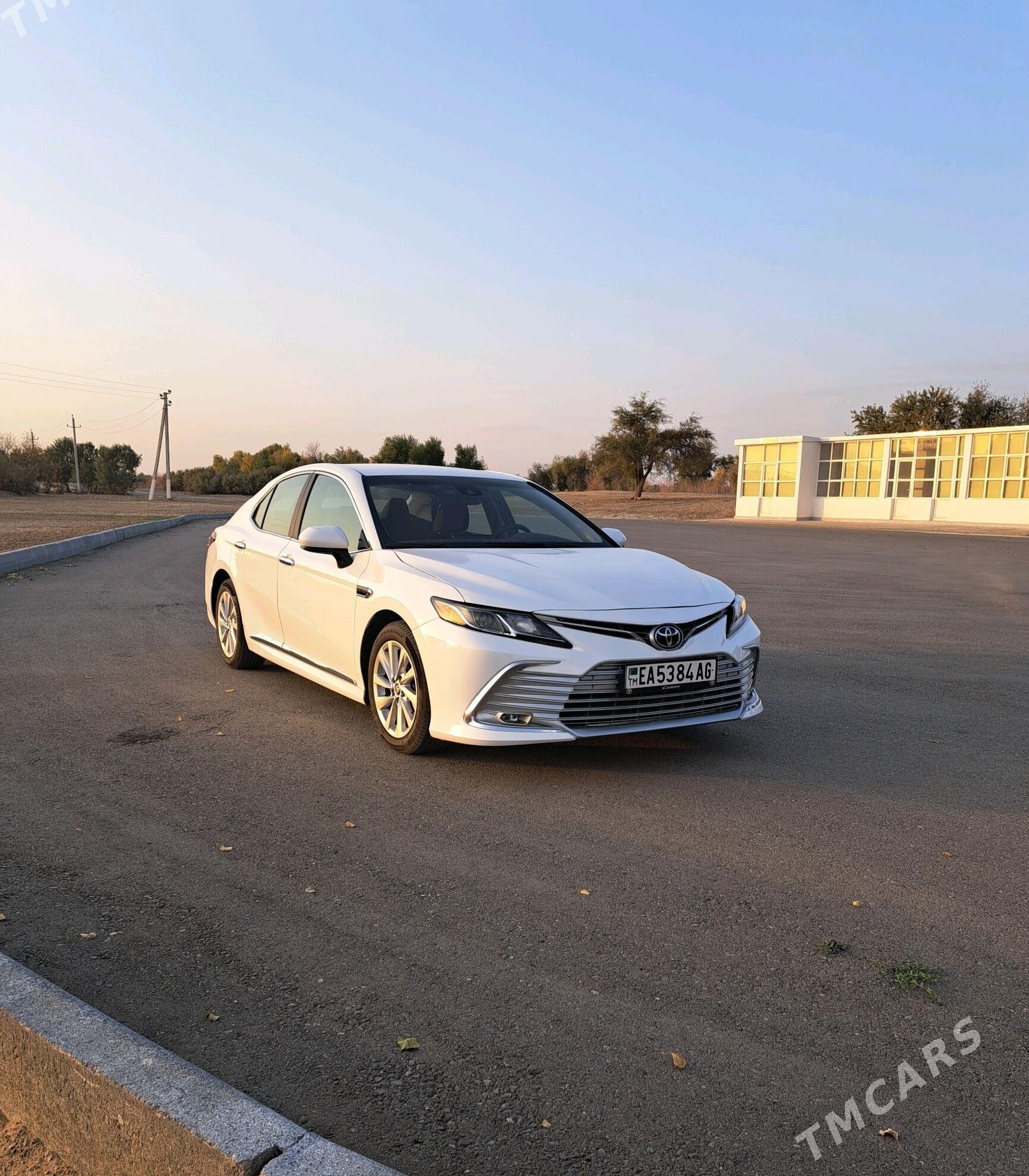Toyota Camry 2021 - 305 000 TMT - Багир - img 2