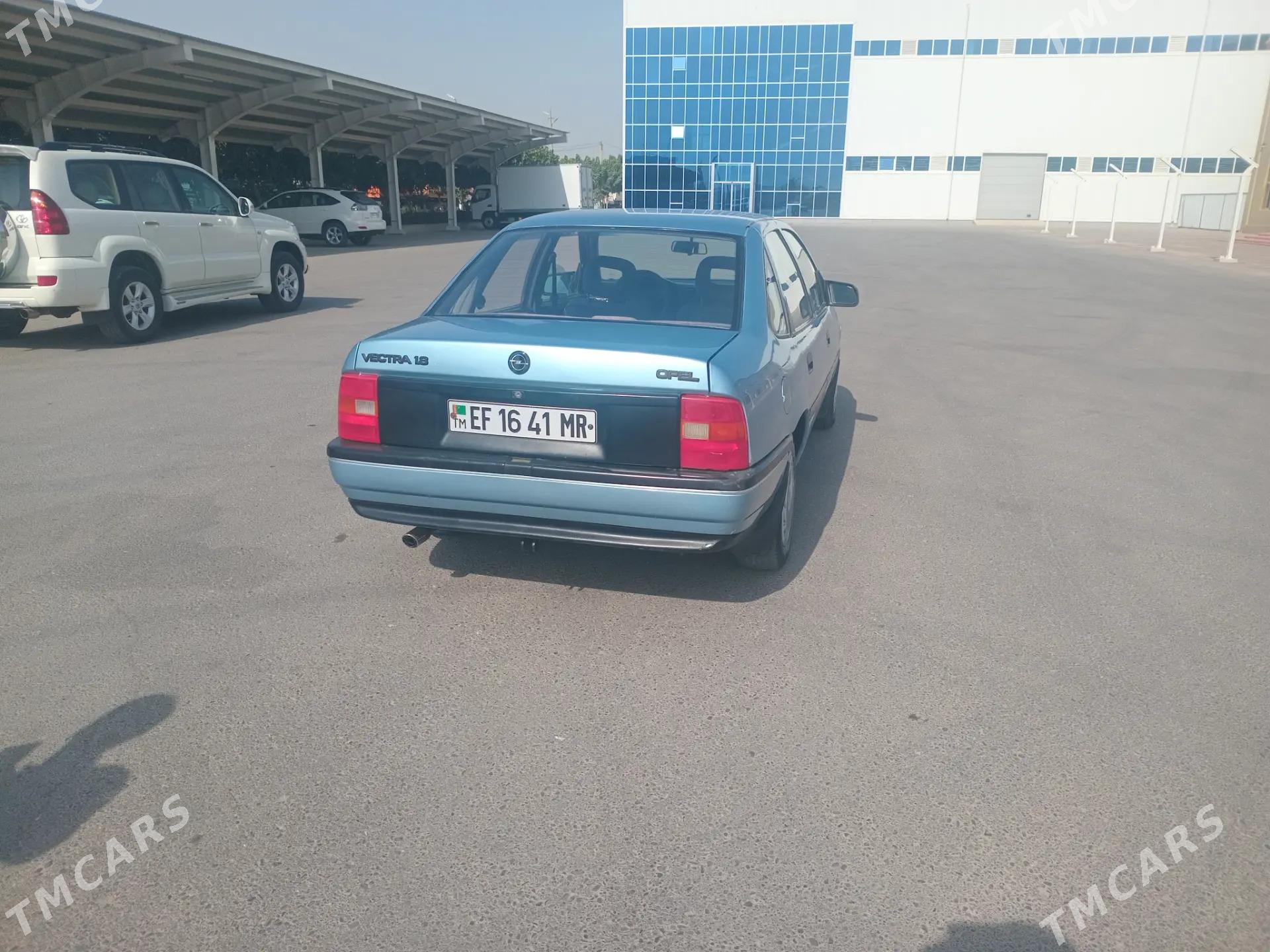 Opel Vectra 1990 - 38 000 TMT - Сакарчага - img 4