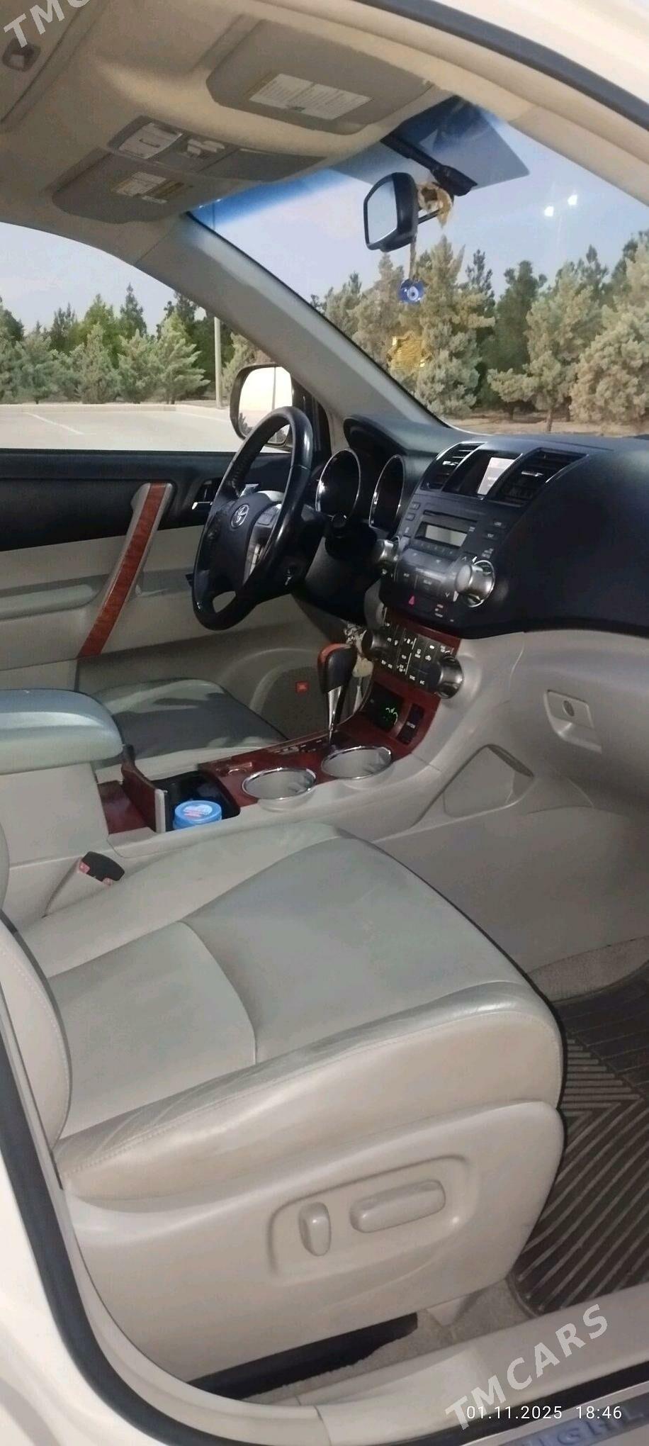 Toyota Highlander 2010 - 400 000 TMT - Türkmenbaşy - img 4