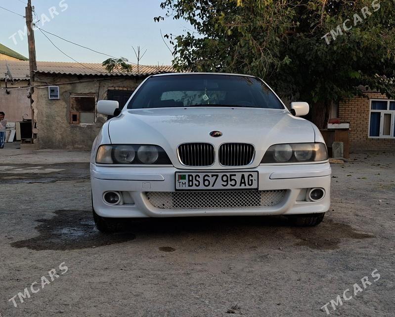 BMW E39 2001 - 120 000 TMT - Aşgabat - img 9