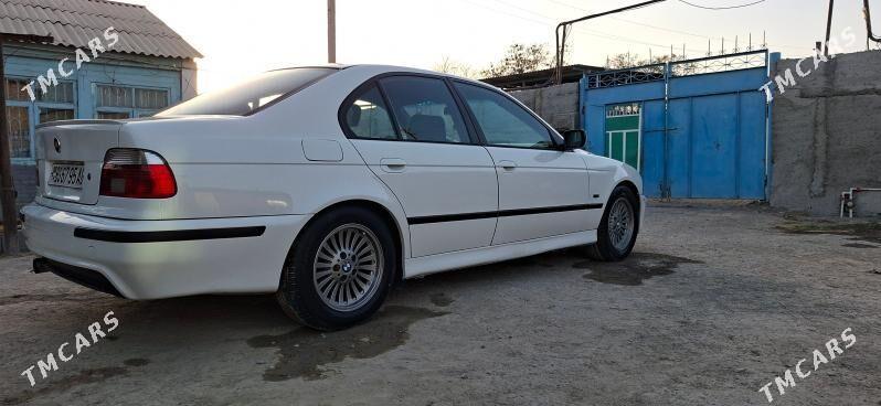 BMW E39 2001 - 120 000 TMT - Aşgabat - img 7