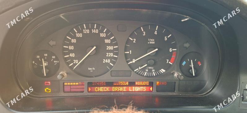 BMW E39 2001 - 120 000 TMT - Aşgabat - img 2