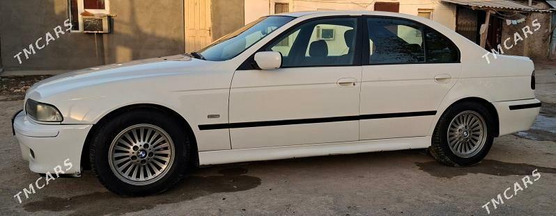 BMW E39 2001 - 120 000 TMT - Aşgabat - img 6