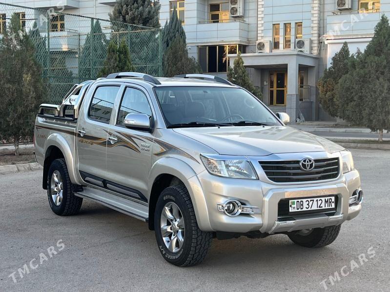 Toyota Hilux 2014 - 400 000 TMT - Мары - img 2