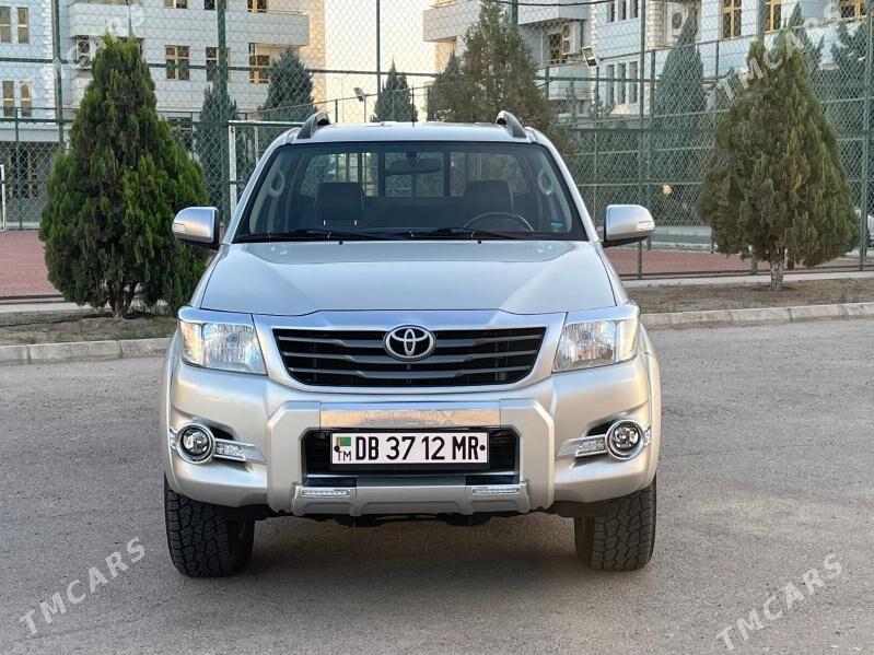 Toyota Hilux 2014 - 400 000 TMT - Мары - img 3