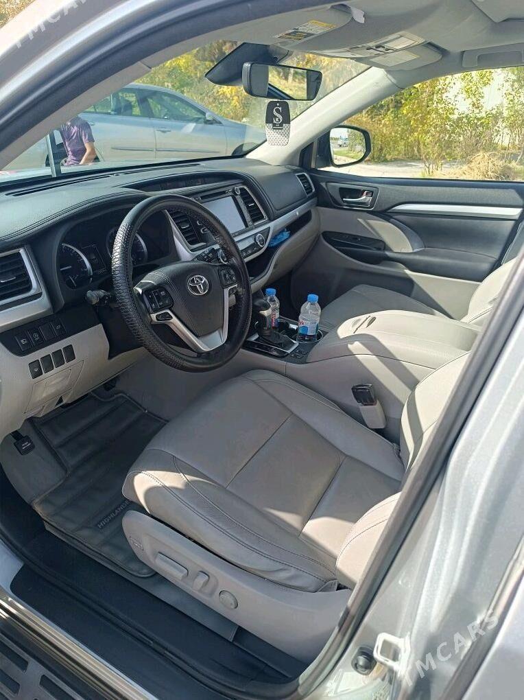 Toyota Highlander 2018 - 440 000 TMT - Mary - img 6