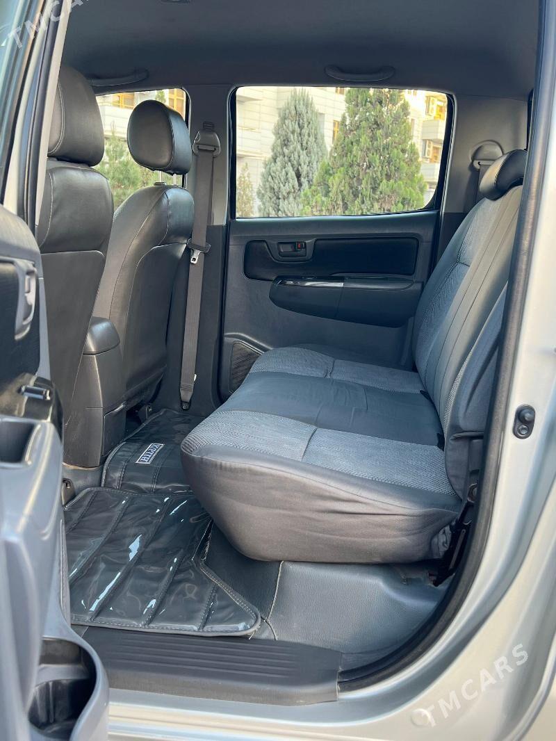 Toyota Hilux 2014 - 400 000 TMT - Мары - img 10