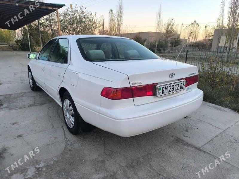 Toyota Camry 2001 - 170 000 TMT - Köneürgenç - img 5