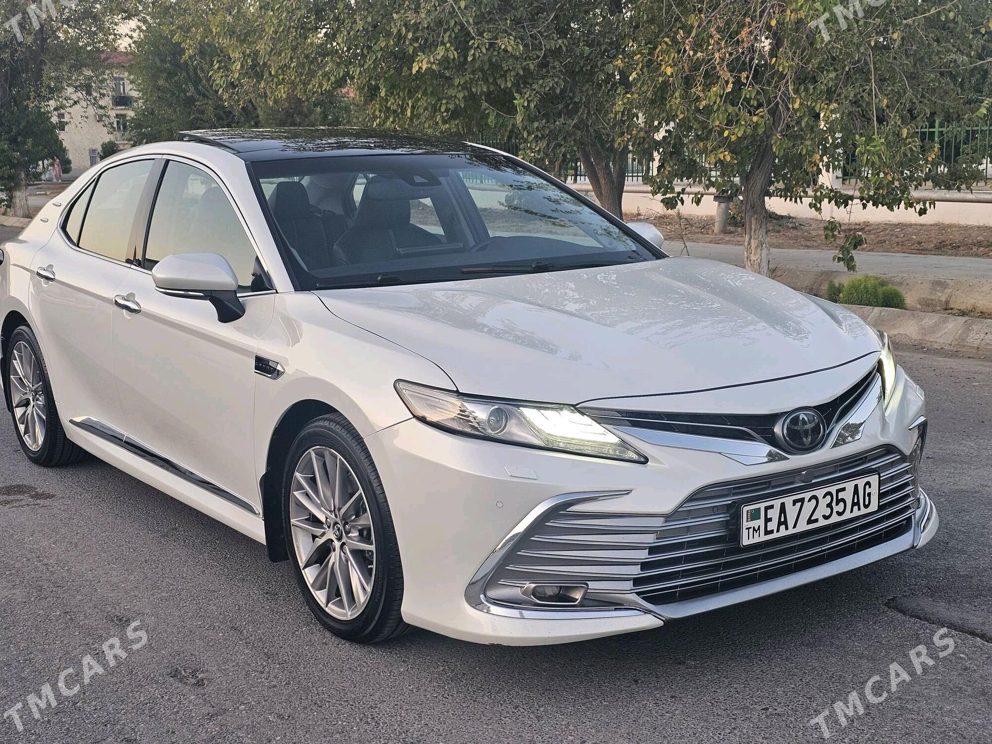 Toyota Camry 2018 - 335 000 TMT - Ашхабад - img 4