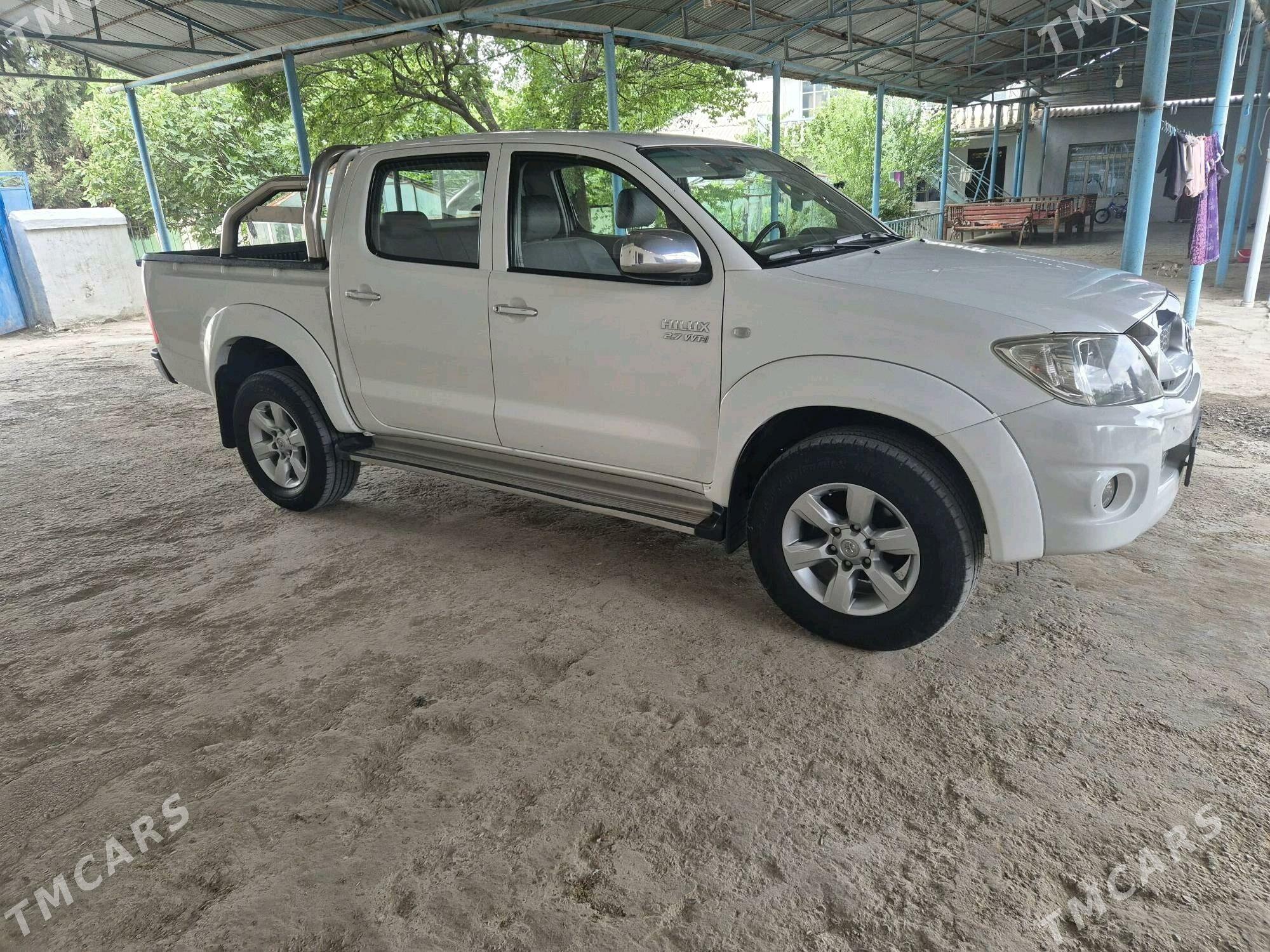 Toyota Hilux 2009 - 350 000 TMT - Ашхабад - img 3
