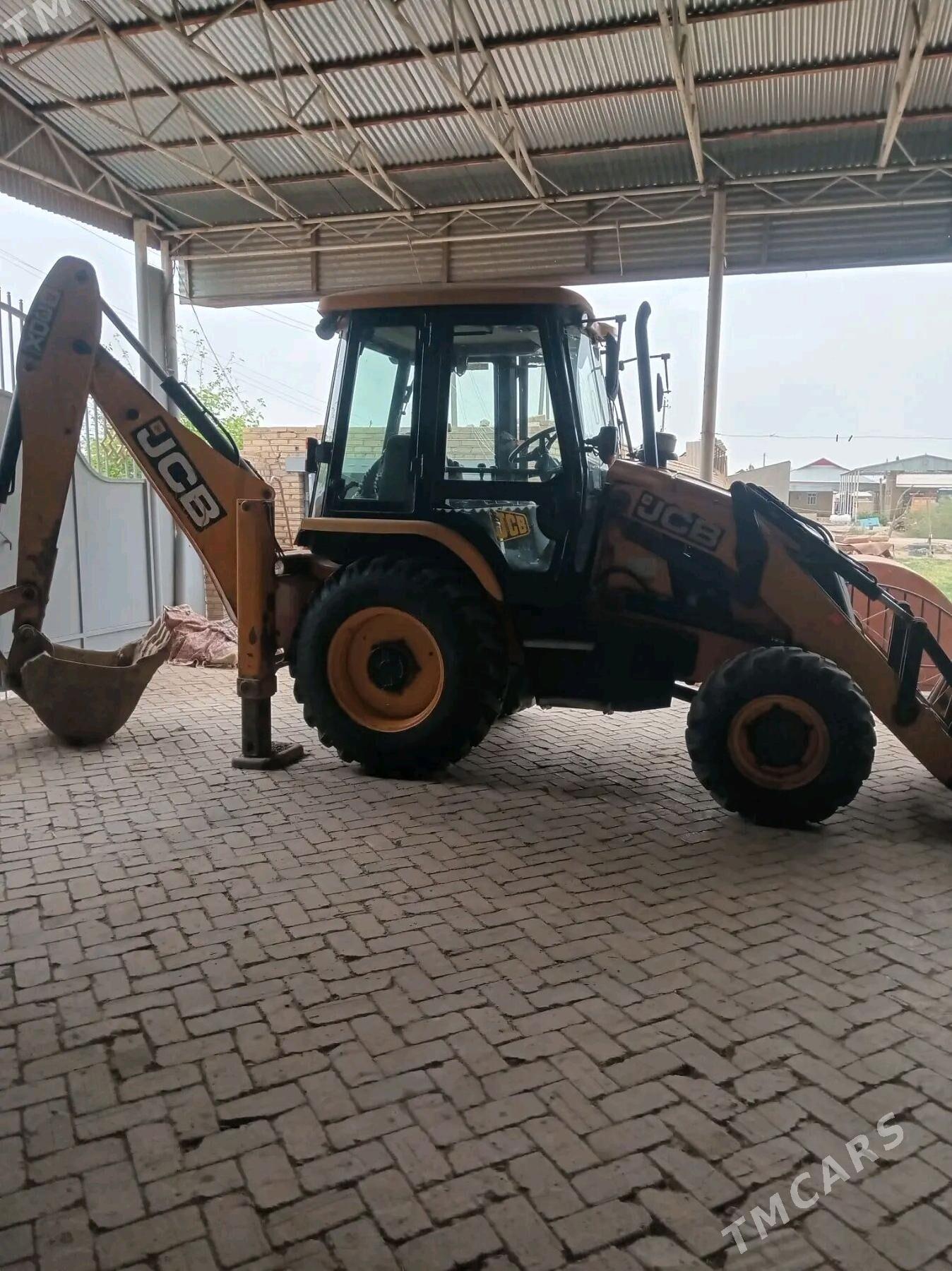 JCB 4CX ECO 2014 - 550 000 TMT - Байрамали - img 2