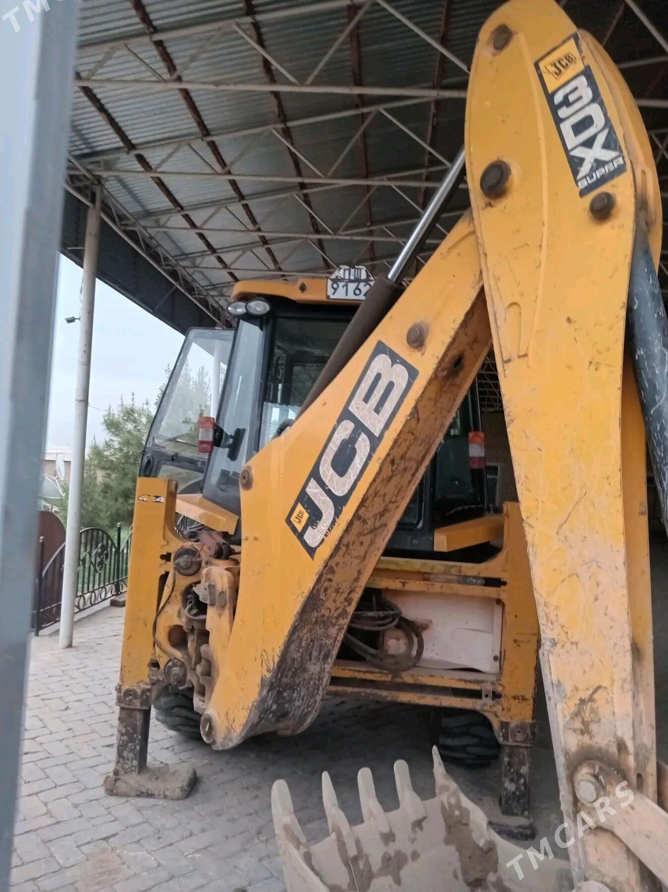 JCB 4CX ECO 2014 - 550 000 TMT - Байрамали - img 3