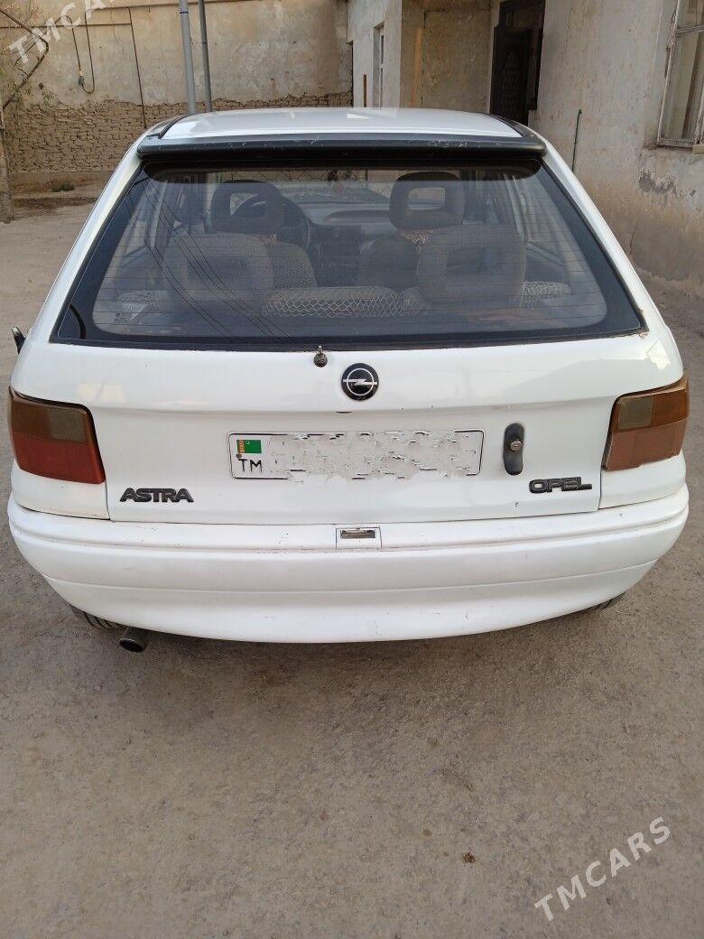 Opel Astra 1992 - 40 000 TMT - Болдумсаз - img 2