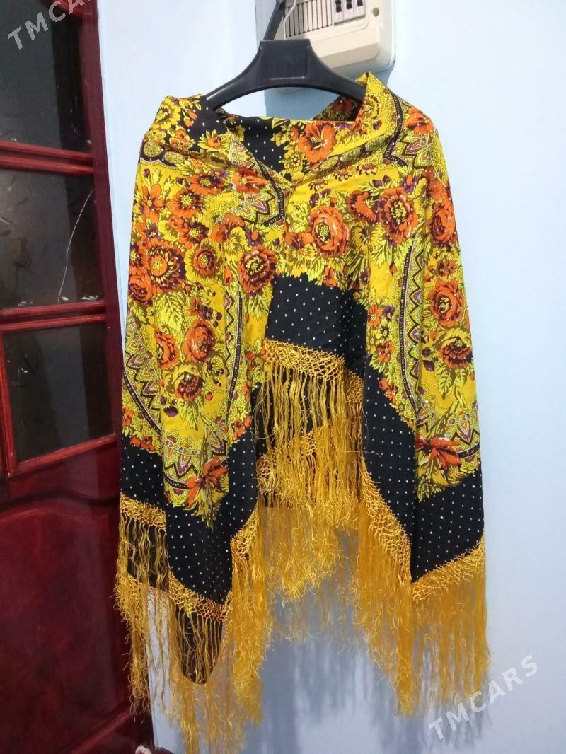 han gyňaç svarovski gasly - Herrikgala - img 2