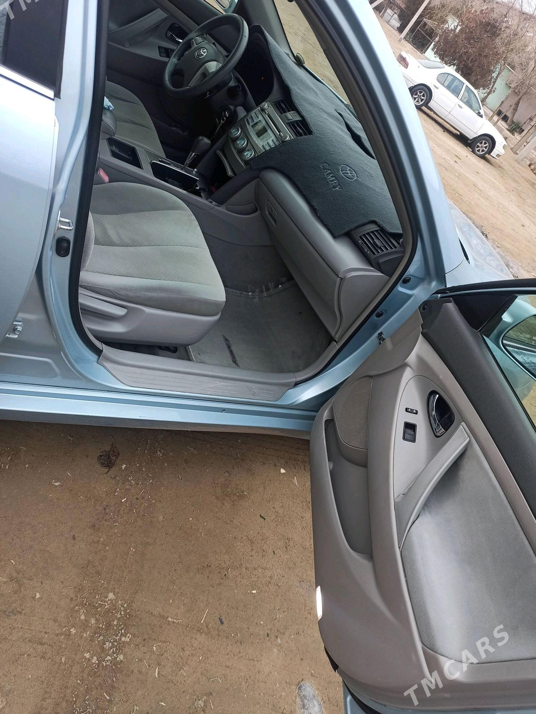 Toyota Camry 2008 - 170 000 TMT - Сейди - img 3