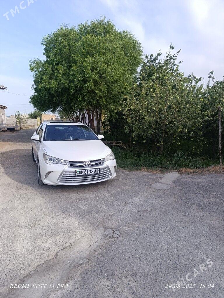Toyota Camry 2017 - 300 000 TMT - Ak bugdaý etraby - img 8