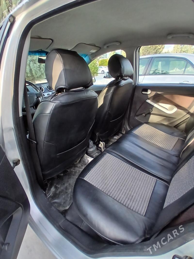 Ford Figo 2011 - 96 000 TMT - Aşgabat - img 5