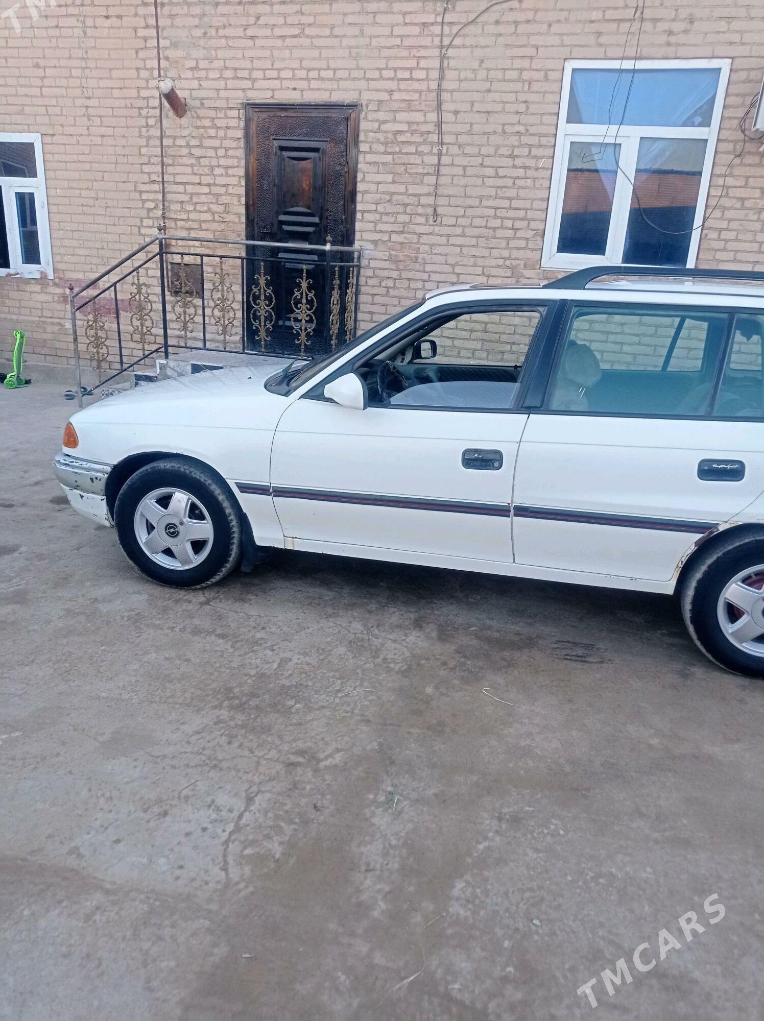 Opel Astra 1993 - 30 000 TMT - Туркменабат - img 3