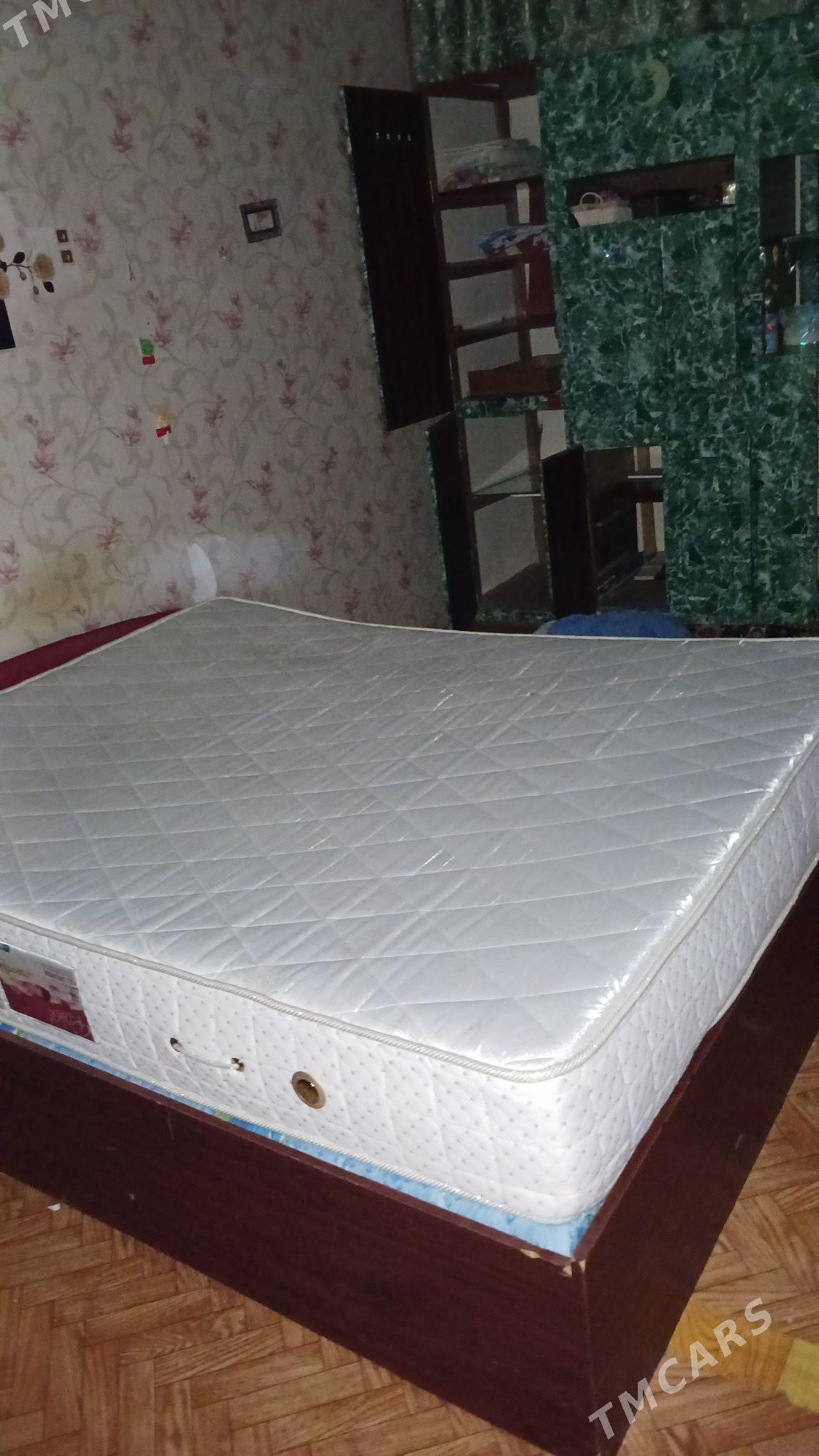 Gaty gyssagly satlyk - Büzmeýin GRES - img 3