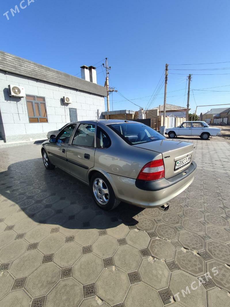 Opel Vectra 1998 - 77 000 TMT - Мары - img 3