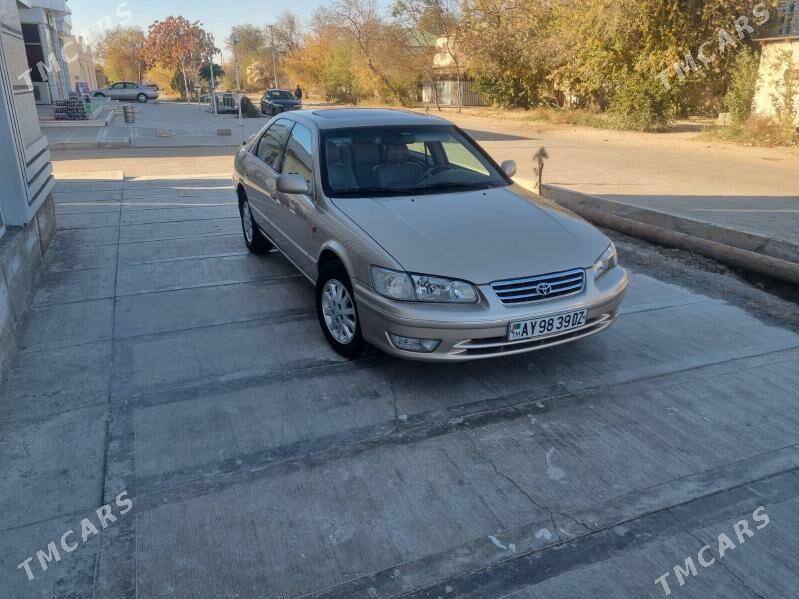 Toyota Camry 2000 - 200 000 TMT - Гурбансолтан Едже - img 2