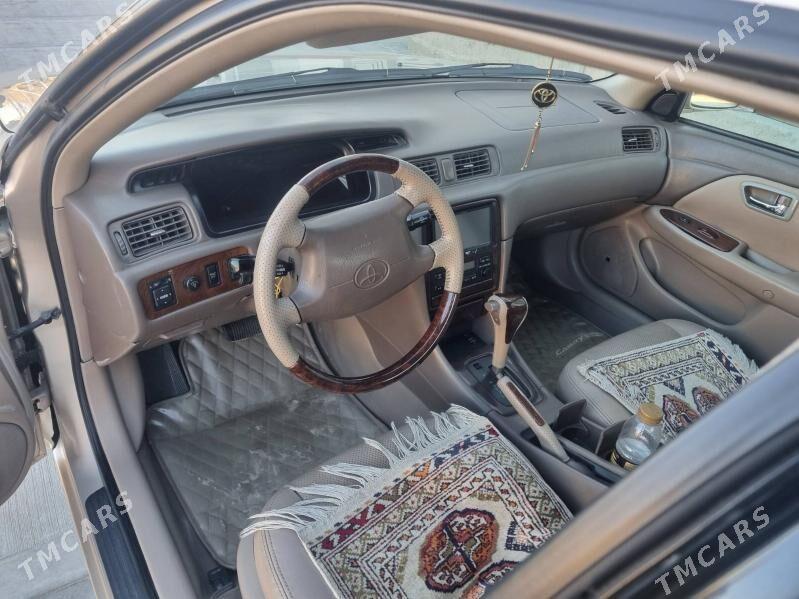 Toyota Camry 2000 - 200 000 TMT - Гурбансолтан Едже - img 5