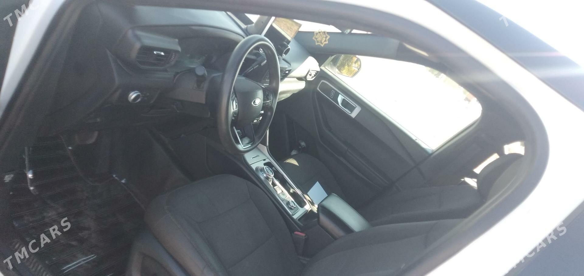 Ford Explorer 2022 - 420 000 TMT - Türkmenabat - img 13