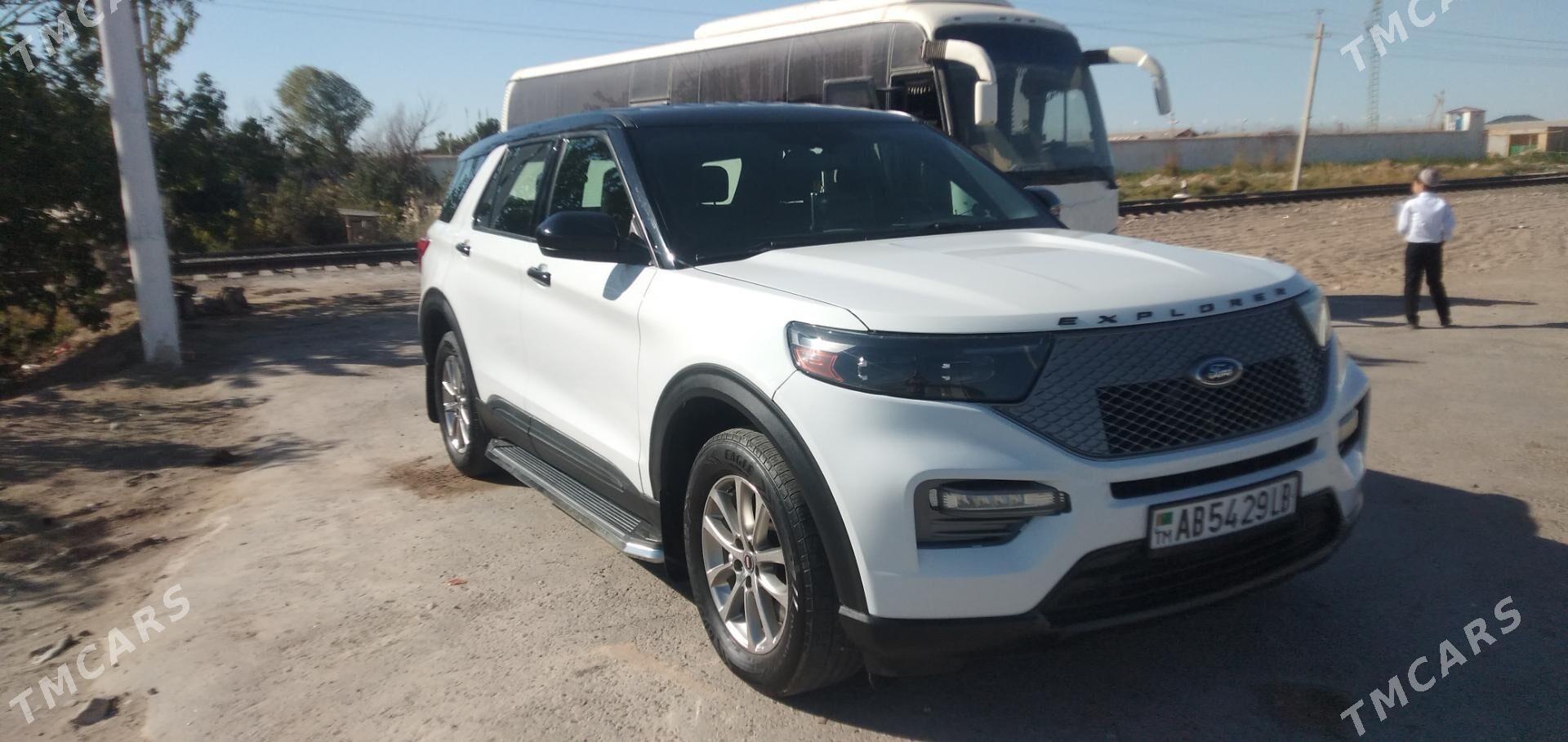 Ford Explorer 2022 - 420 000 TMT - Türkmenabat - img 11