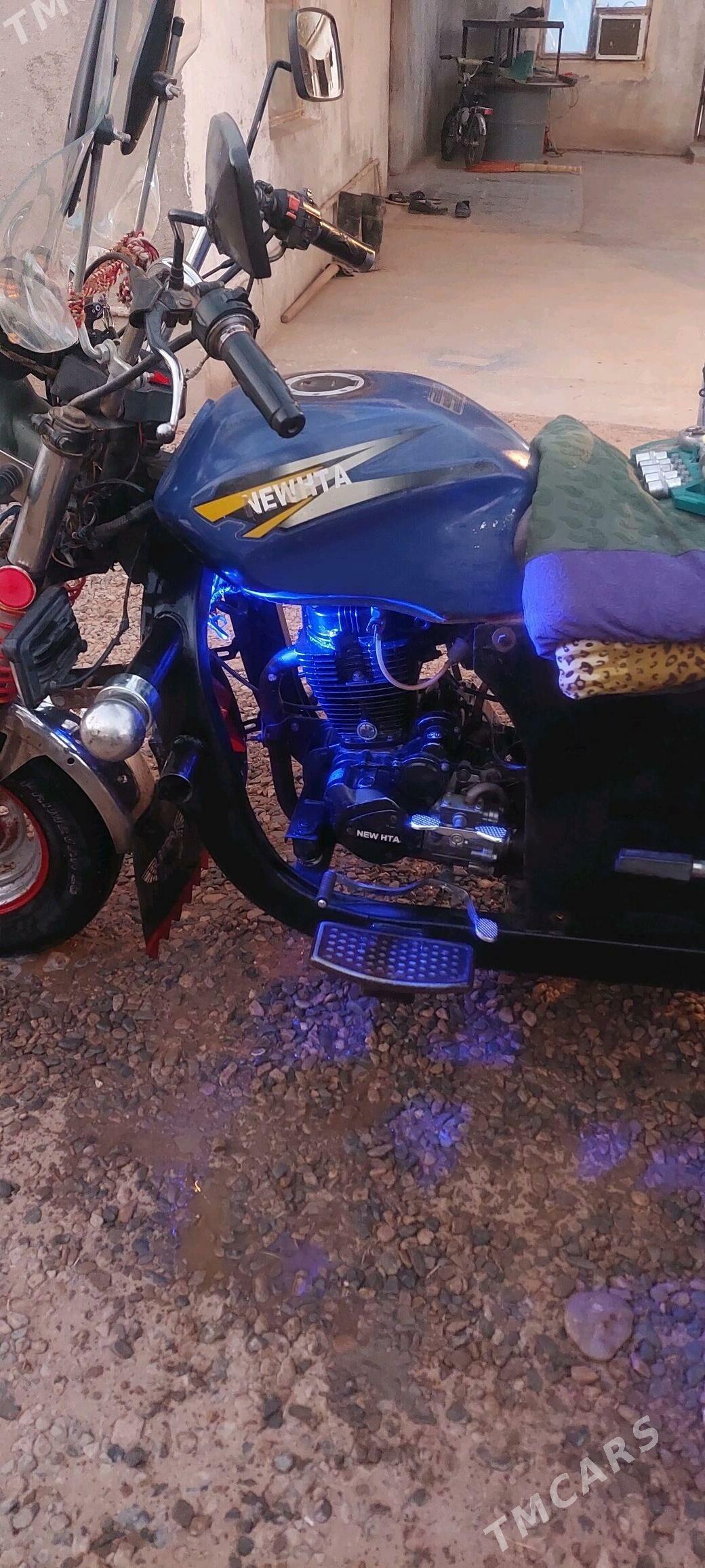 Fekon FK200-14G 2014 - 18 000 TMT - Теджен - img 5