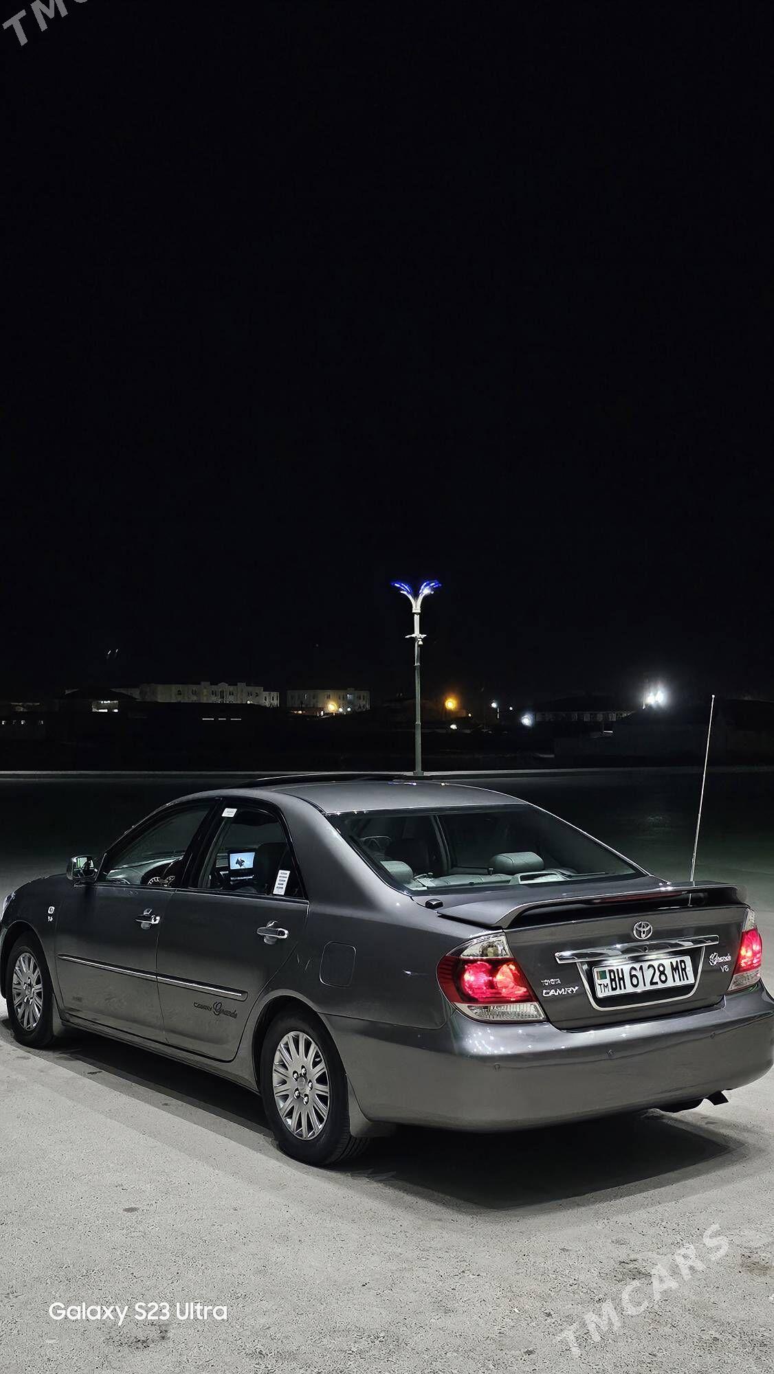 Toyota Camry 2005 - 250 000 TMT - Mary - img 4