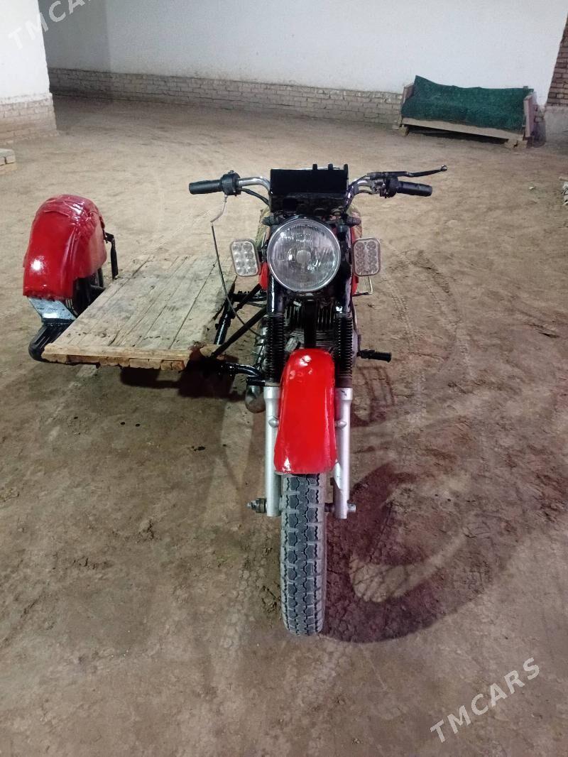 Iž Planeta 5 2005 - 5 000 TMT - Халач - img 4