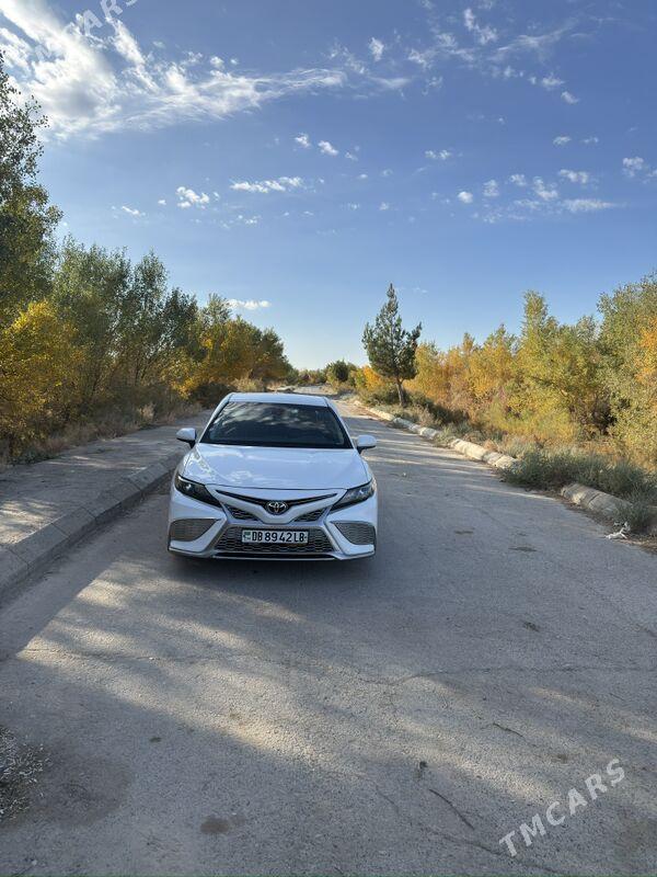 Toyota Camry 2021 - 330 000 TMT - Туркменабат - img 6