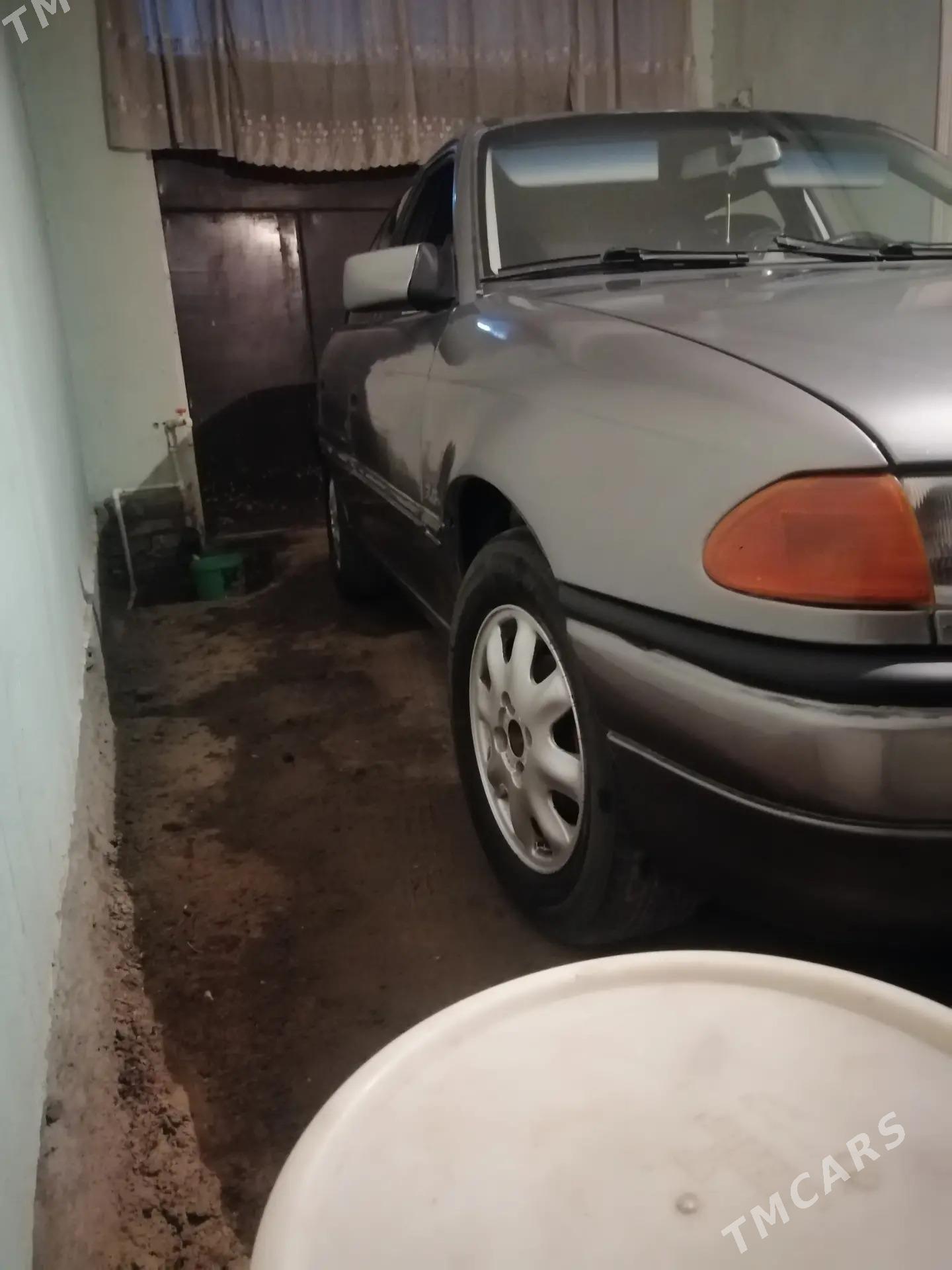 Opel Astra 1993 - 30 000 TMT - Дашогуз - img 5