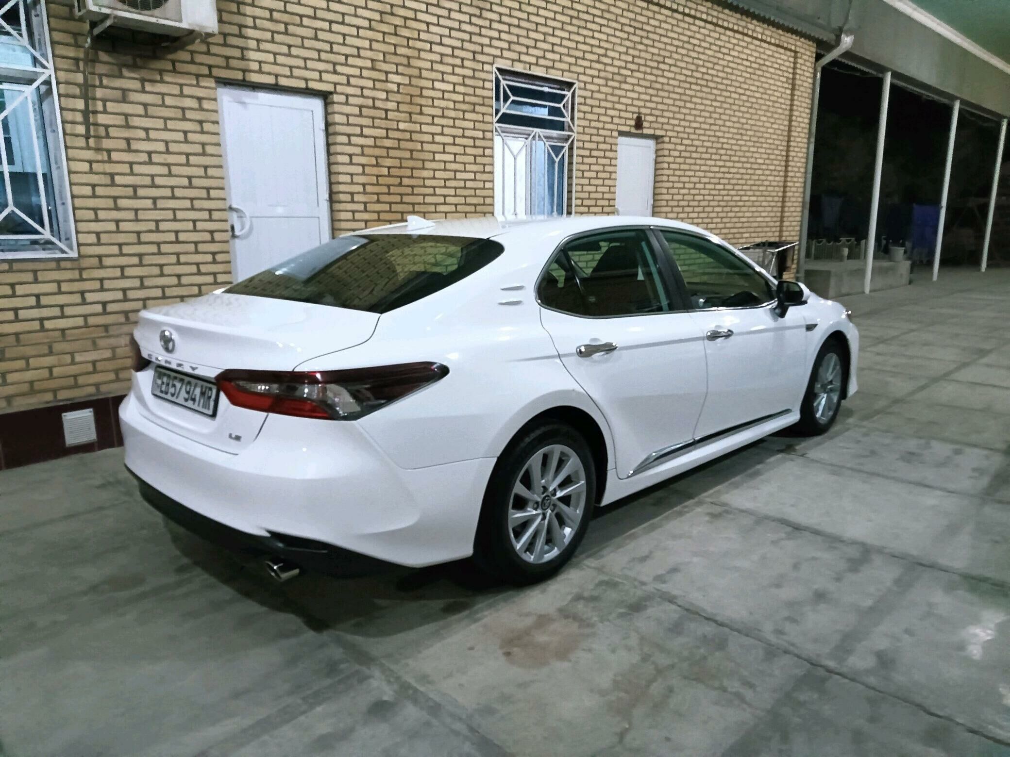 Toyota Camry 2021 - 325 000 TMT - Aşgabat - img 9