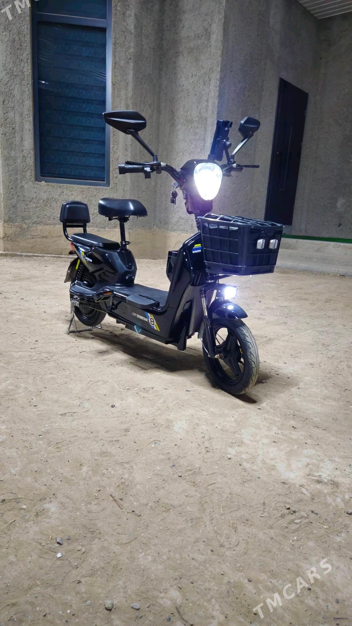 skuter - Mary - img 8