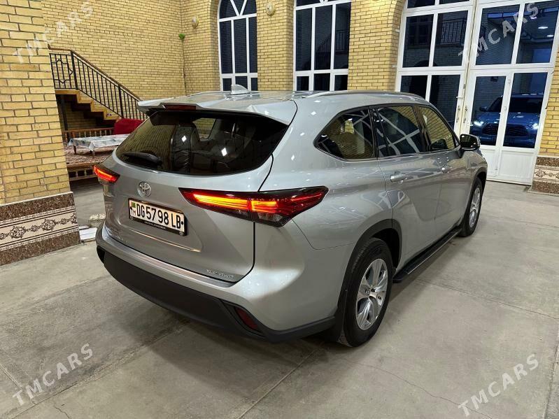 Toyota Highlander 2021 - 555 000 TMT - Туркменабат - img 3