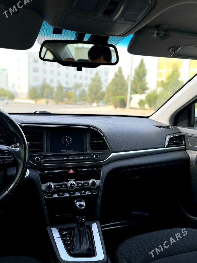 Hyundai Elantra 2020 - 219 000 TMT - Aşgabat - img 10