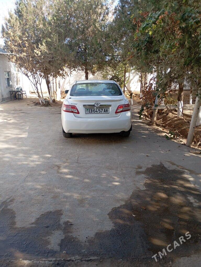 Toyota Camry 2011 - 200 000 TMT - Tejen - img 5