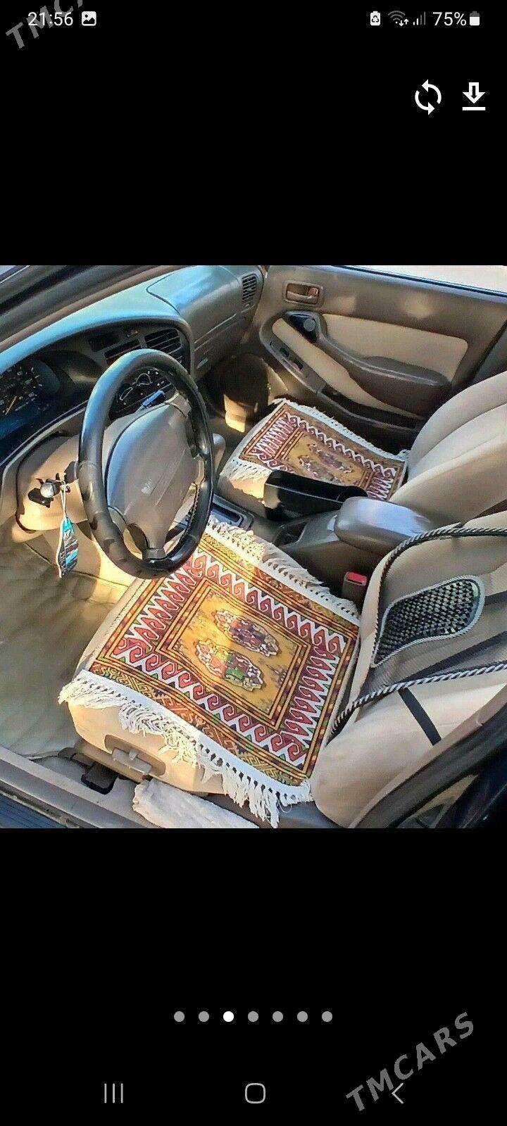 Toyota Camry 1994 - 115 000 TMT - Мары - img 4