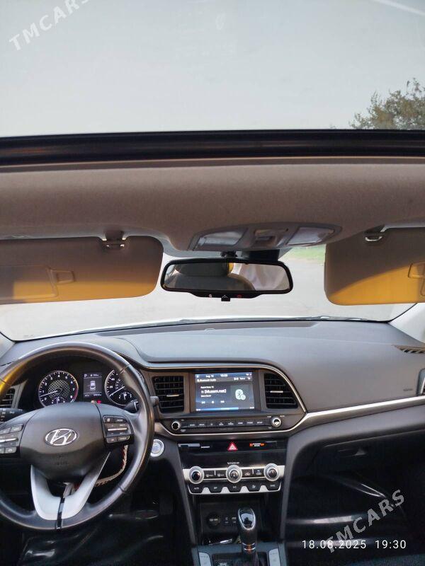 Hyundai Elantra 2020 - 235 000 TMT - Aşgabat - img 6