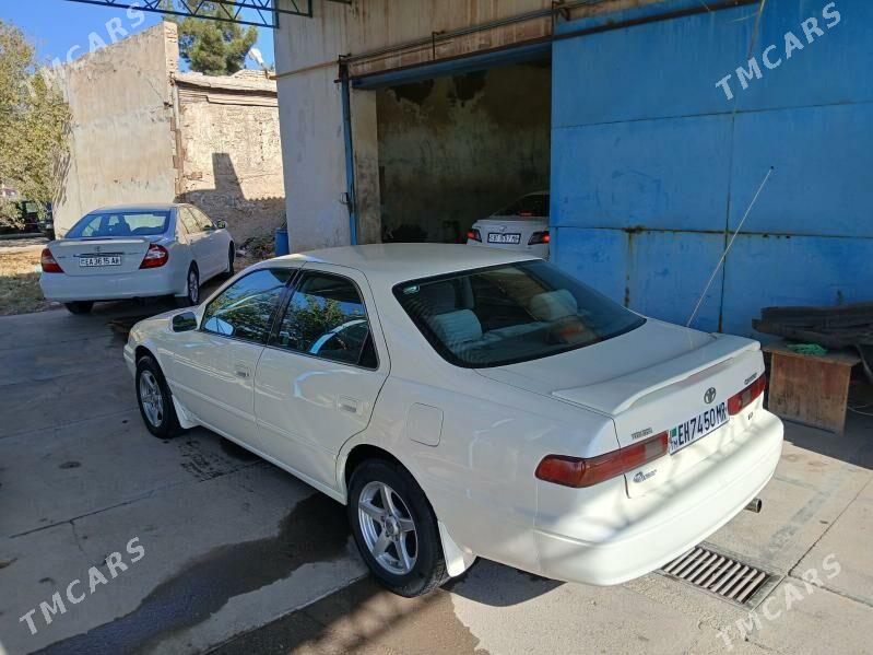 Toyota Camry 1998 - 123 000 TMT - Baýramaly - img 2