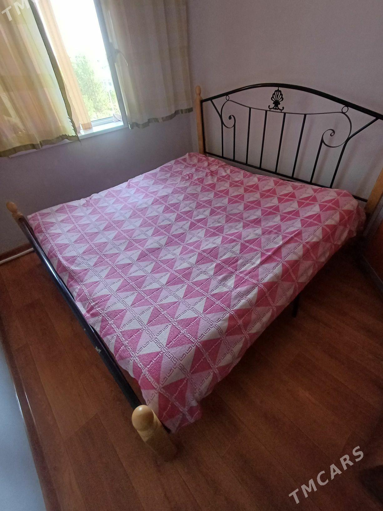 Spanish krawat 2 adamlyk - Гаудан "В" - img 2