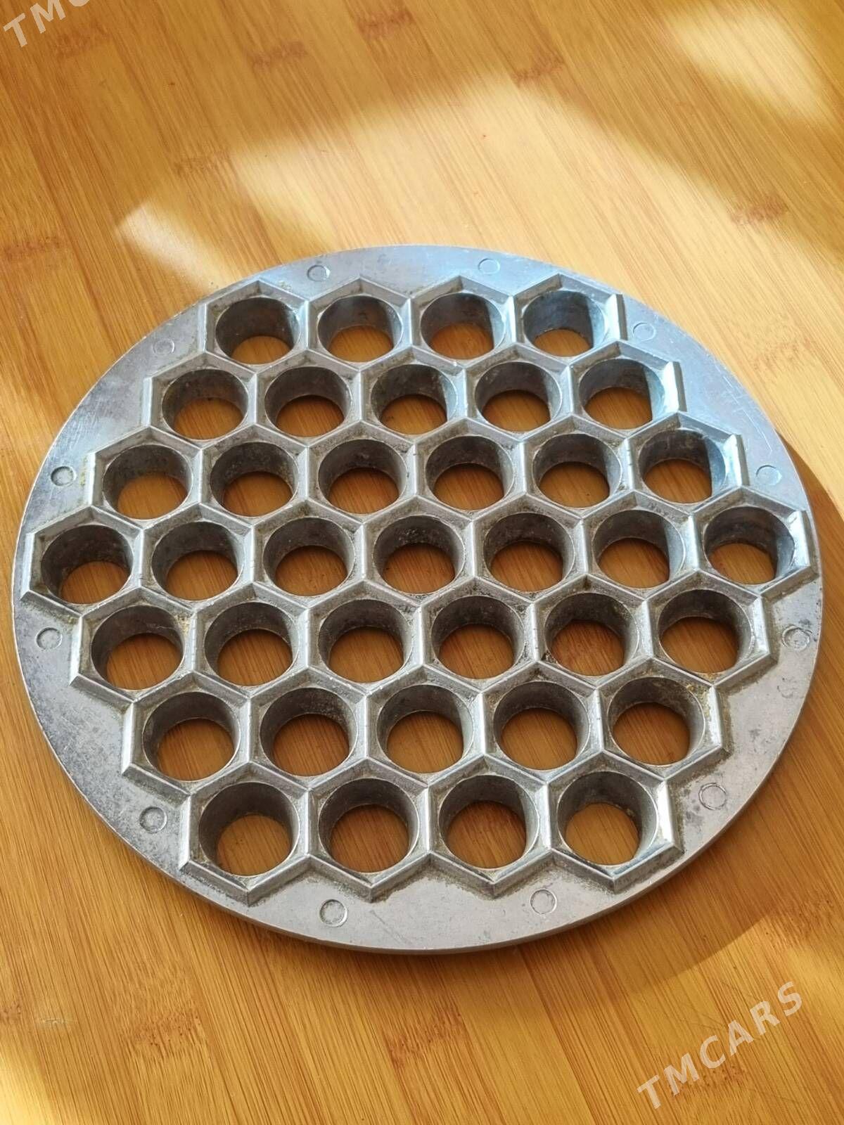 ОРЕШНИЦА ПЕЛЬМЕННИЦА РОССИЙСКА - Мир 2 - img 3