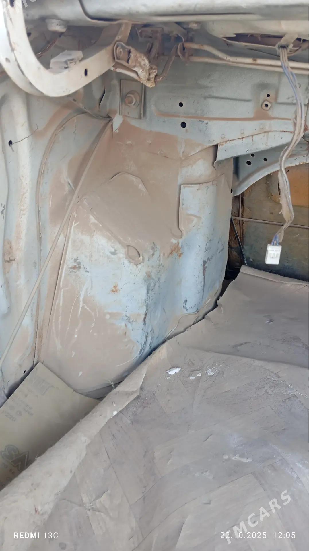 Toyota Corona 1995 - 46 000 TMT - Halaç - img 9